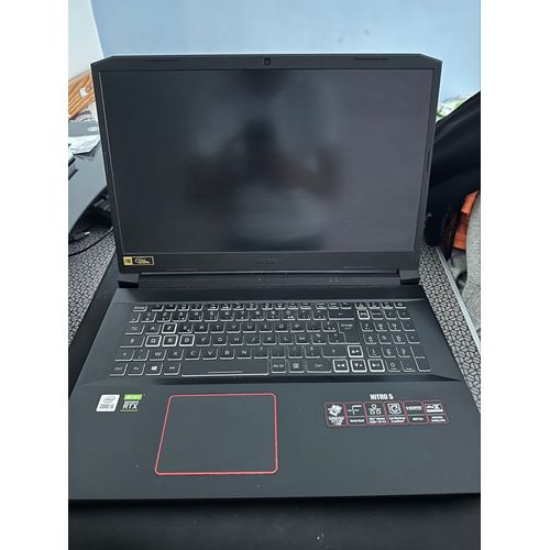 Acer Nitro 5 - 17" Intel Core i5 - Ram 8 Go - DD 512 Go