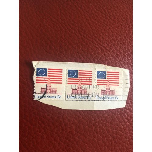 Bloc De 3 Timbres Usa De 1975 Drapeau Et Hall De L’Indépendance 13c Avec Cachet