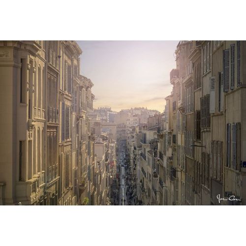 Tableau sur toile rue Estelle 45x65 cm