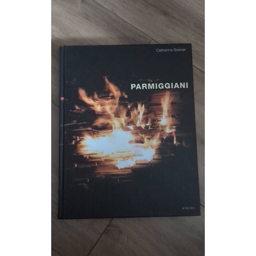 Parmiggiani Version Anglaise