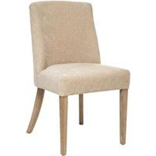 Chaise Chen Livia Lin