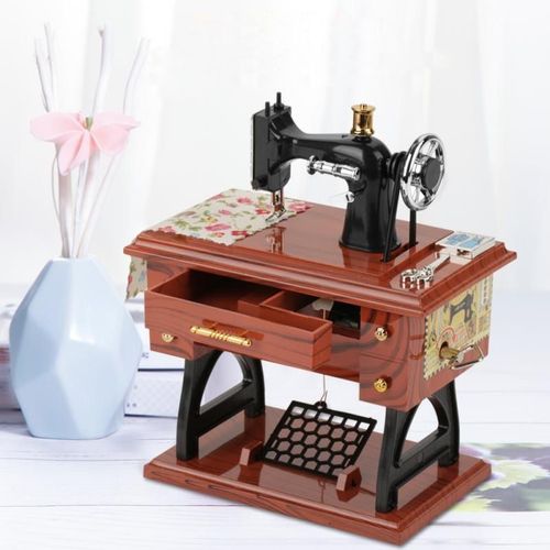 Boîte À Musique, Machine À Coudre, Boîte À Musique, Artisanat Européen Rétro, Couture, Horloge, Artisanat De Maison, Décoration, Cadeau D'Anniversaire Créatif