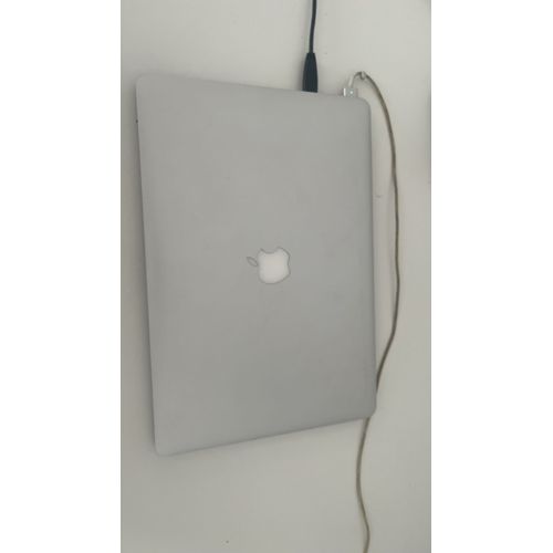 Apple MacBook Pro 15.4" Intel Core i7 - 2.2 Ghz - Ram 16 Go - DD 256 Go