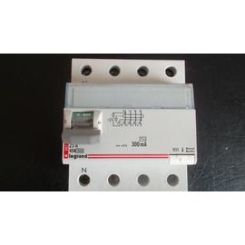 LEGRAND DX3 Interrupteur Différentiel Tétrapolaire 40A 30mA Type