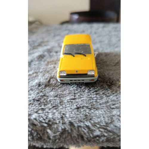 Voiture Miniature 1 43 Renault 5