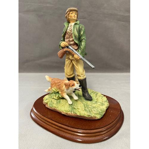 Figurine Sculpture Collector Made In England The Leonardo Collection Gamekeeper