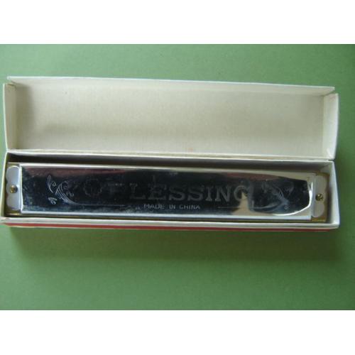 Harmonica " Blessing" 48 Voix. Occasion.Bon Etat