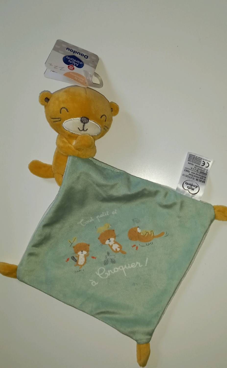 Doudou Peluche Loutre Mots D Enfants Tout Petit Et A Croquer