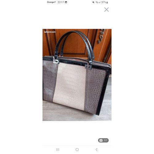 Sac a main en cuir guess neuf