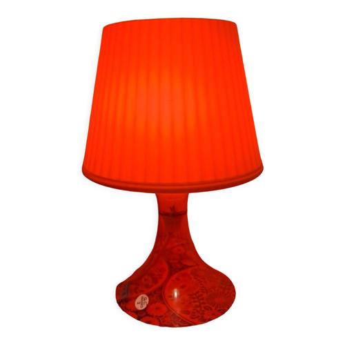 Lampe Chevet Rouge Ikea Sude 90 Modle Lampan Style 70 Annes Pop Rouge