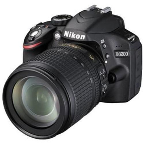 Nikon D3200 Reflex 24.2 mpix Noir + Objectif 18 - 105 mm