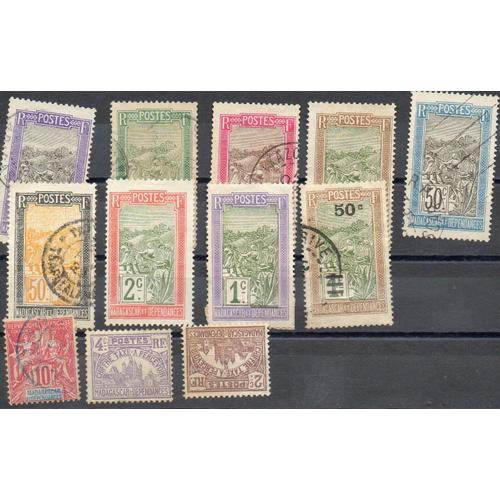 Madagascar Et Dépendances Timbres Divers