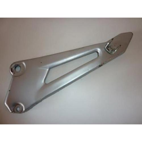 Platine De Repose Pied Passager Gauche Origine Pour Moto Yamaha 125 Ybr 2005 Occasion