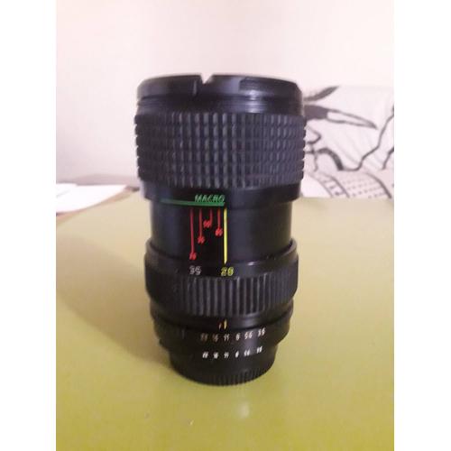 Vends objectif photo argentique tokina AT-X pour boitier Nikon