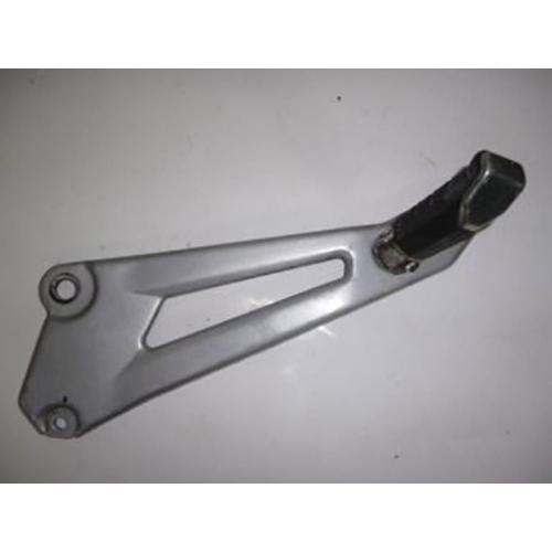 Platine De Repose Pied Passager Gauche Origine Pour Moto Yamaha 125 Ybr 2005 5vl Occasion