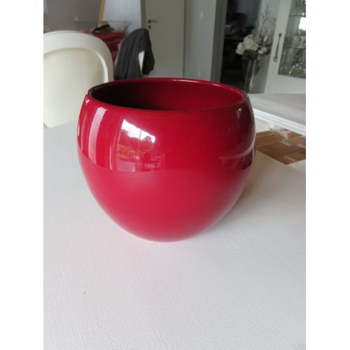 Cache-pot rouge