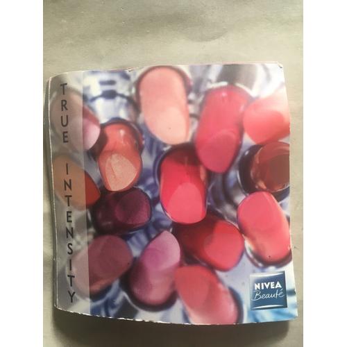 1 Pack De 3 Larmes De Rouge À Levres Nivea Neuf Rouge