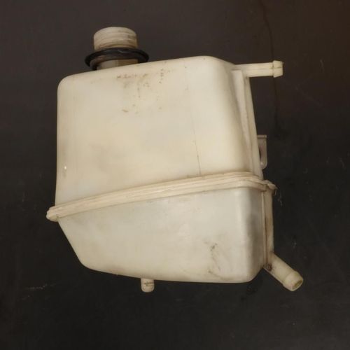 Vase D Expansion Pour Scooter Piaggio 125 X8 2004 2005 Zapm36300 Occasion