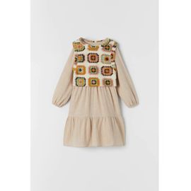 Robe Texturée Avec Crochet Naturel (Zara)