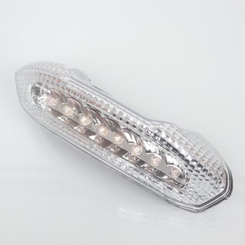 Feu Arrière One Pour Scooter Piaggio 50 Nrg Après 2005 8 Led 12v Transparent Neuf