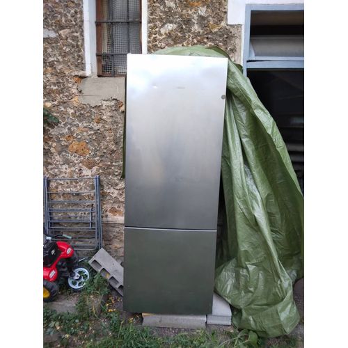 Réfrigérateur BOSCH en parfait état prix achat 650€