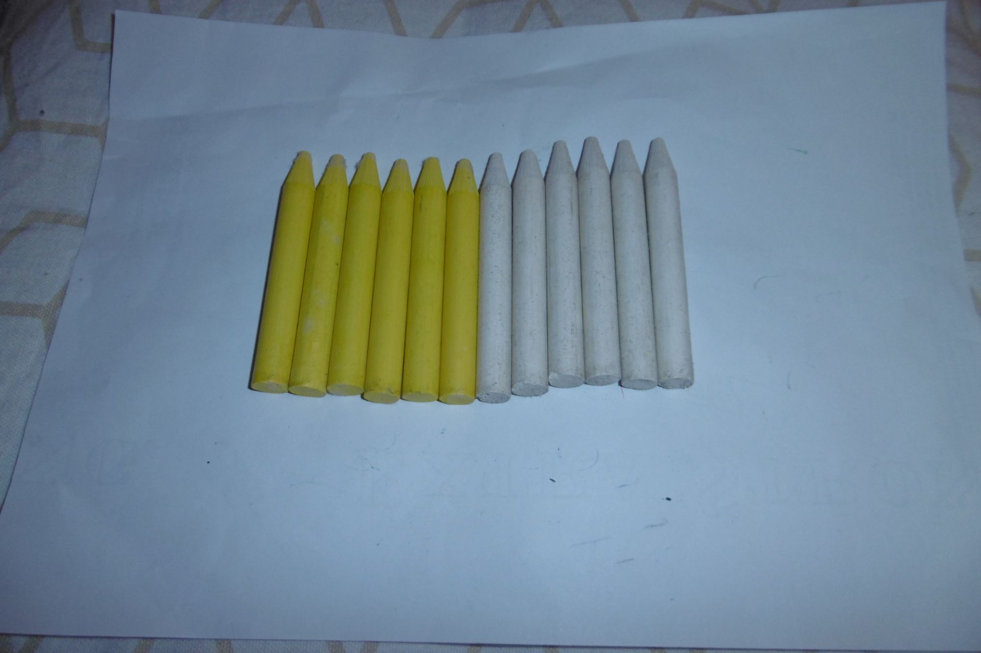 Craies Industrielles Blanches Et Jaune Conte Lot De 12