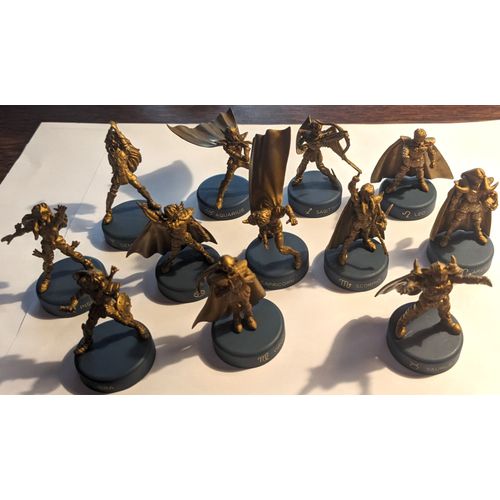 Lot De 12 Figurines Saint Seiya - Les Chevaliers Du Zodiaque