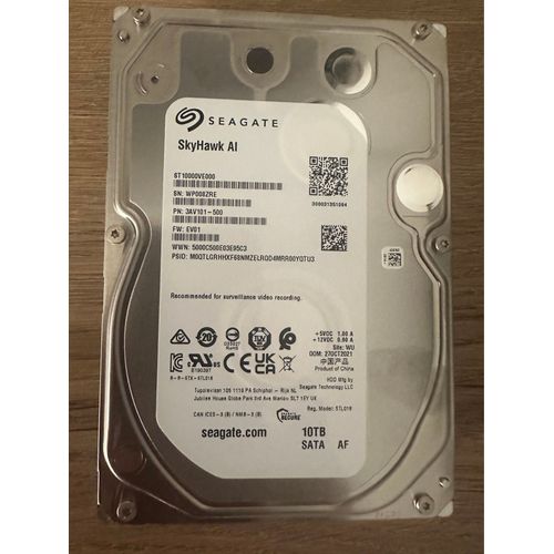 Disque dur Seagate 10 To SkyHawk AI ST10000VE000-3AV101
