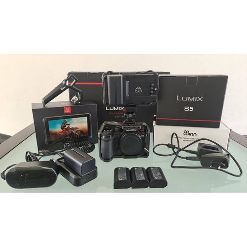Pack Panasonic Lumix S5 24.2 Mpix Noir