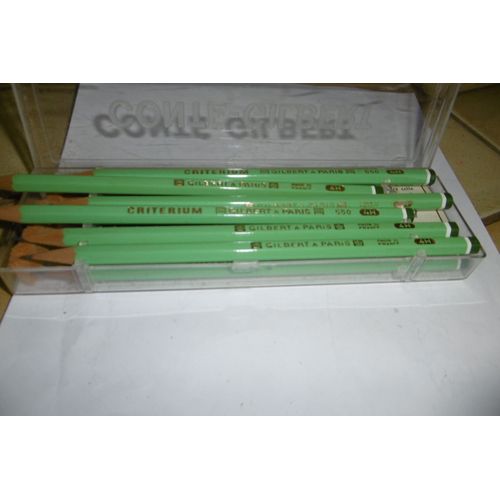 Crayons À Papier " 4h " Criterium 550 Gilbert Paris Boite De 12