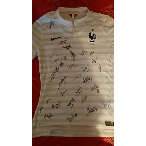 Maillot Dédicacé Par L'équipe De France De Football Féminine 2014