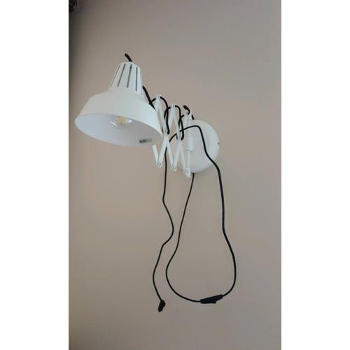 Lampe Murale Castorama Blanche Equipee Prise + Interrupteur 40w E27