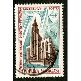 Timbre Oblitéré Repoblika Malagasy, Temple Protestant D'isotry-Fitiavana Tananarive, Postes, 4 F