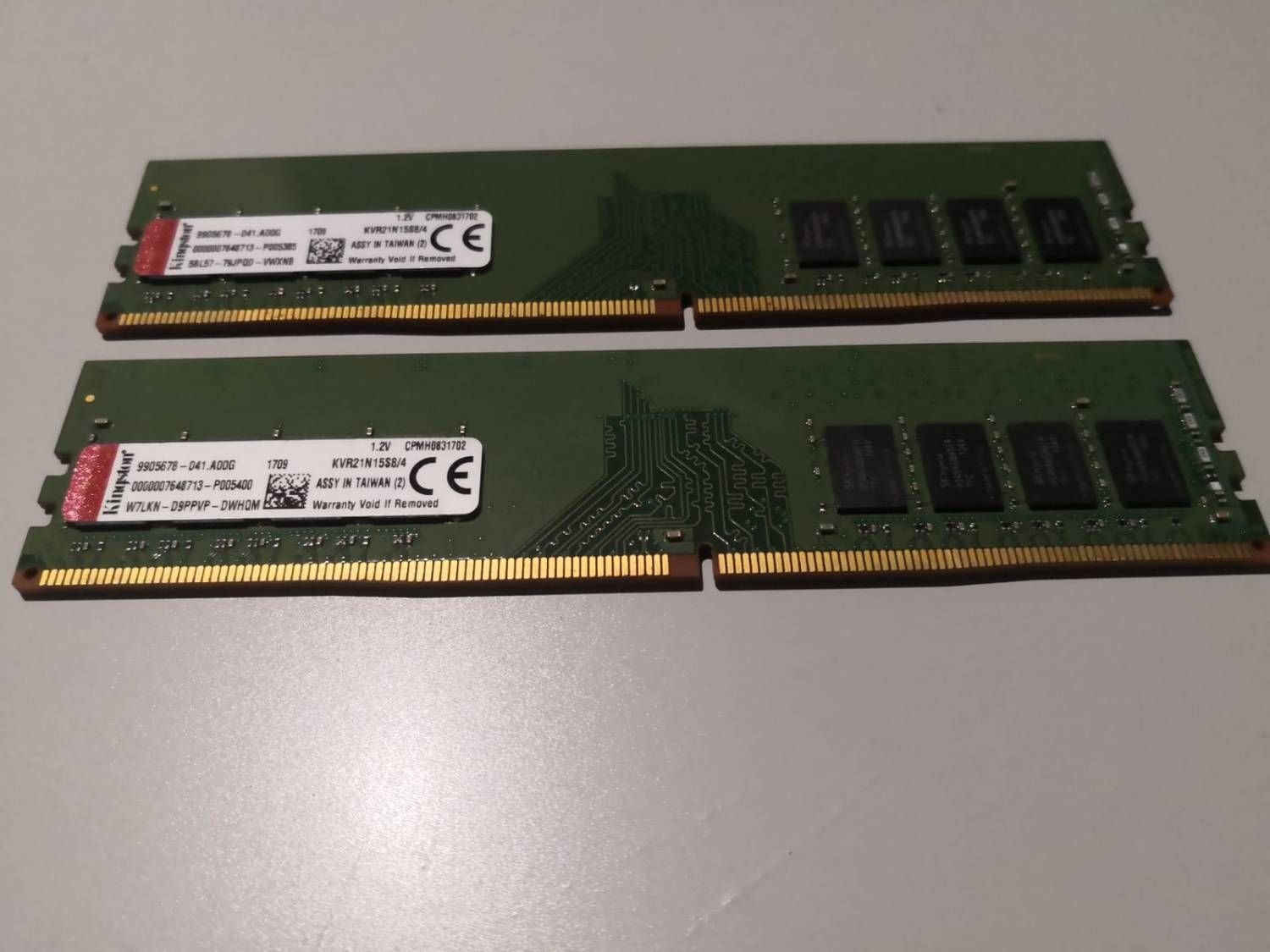 RAM DDR4 Kingston kit de 2×4GO.
