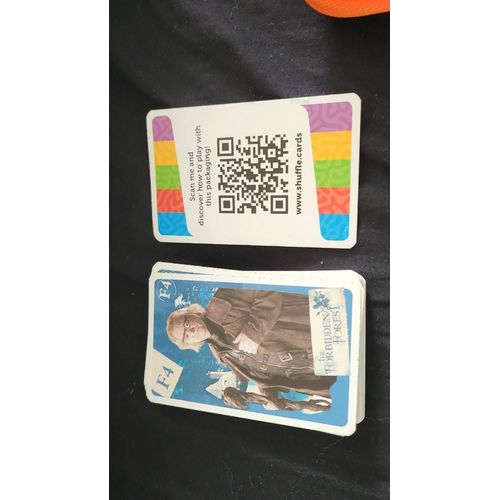 2 Jeux De Cartes Shuffle Harry Potter Et Marvel Avengers
