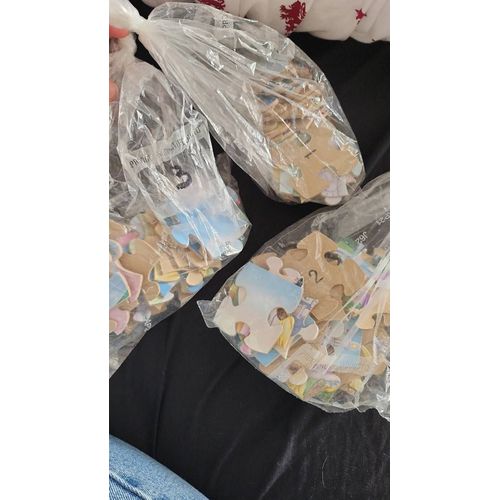 Lot De 3 Puzzles Disney