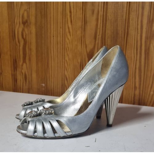 Escarpins À Talon En Cuir Argenté Dolce & Gabbana Taille 35
