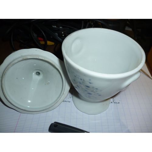 pot en porcelaine