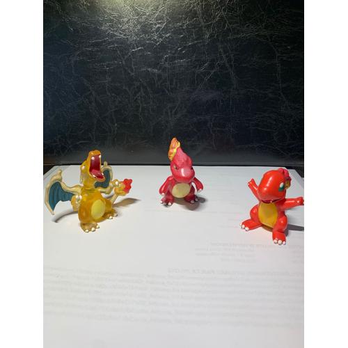 Pokemon Figurine Tomy C.G.T.S.J 1ere Génération Salameche, Reptincel, Dracaufeu Transparent Avec Défaut Au Niveau Du Cou.