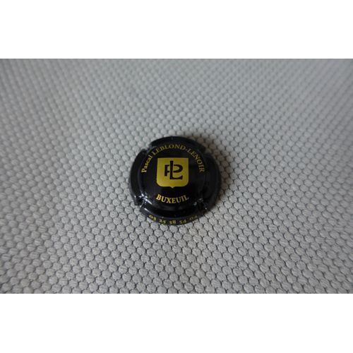 Capsule De Champagne Pascal Leblond-Lenoir, Buxeuil. Noir Et Or.