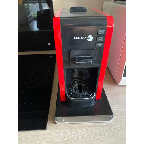 Cafetière FAGOR 3 en 1