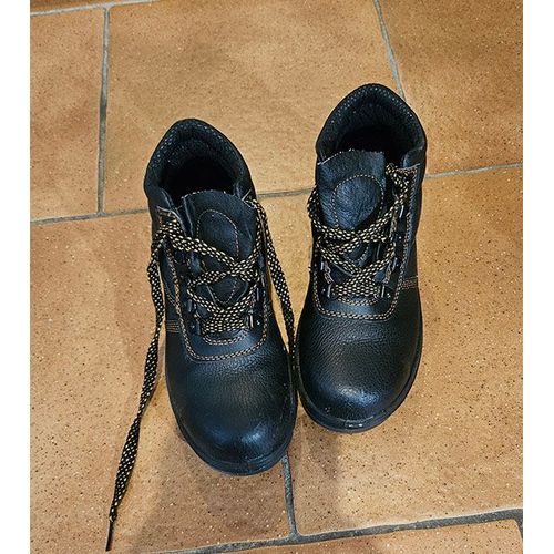 Chaussures De Sécurité Taille 36 Comme Neuves
