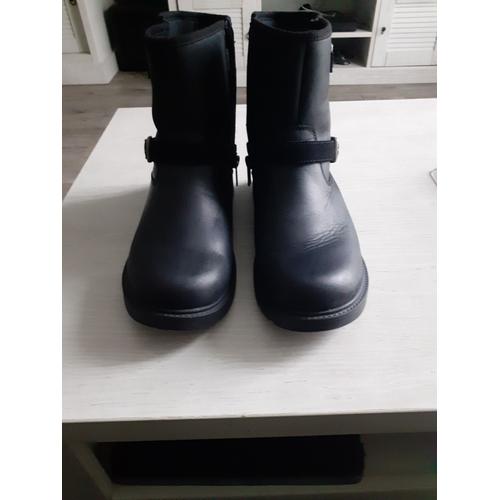 Bottes En Cuir Noire Ugg - 37