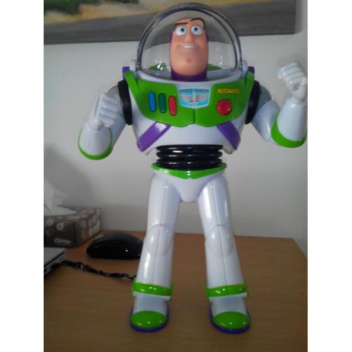 Lot Buzz L'éclair Parlant Français 30 cm + Figurine Poupée Woody Toy Story  Parle