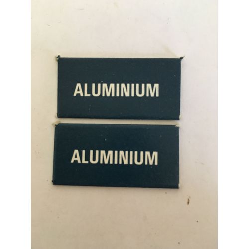 Lot De 2 Plaquettes Royalties Aluminium Pour Le Jeu Richesses Du Monde Nathan