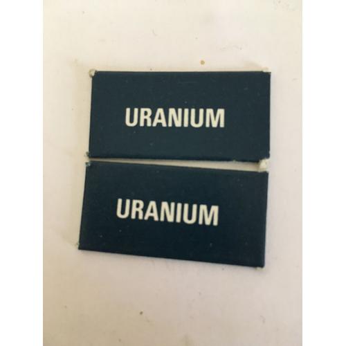 Lot De 2 Plaquettes Royalties Uranium Pour Le Jeu Richesses Du Monde Nathan