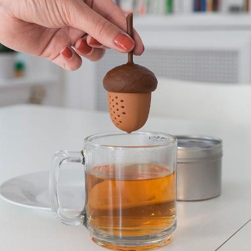 Infuseur à thé en forme de feuille