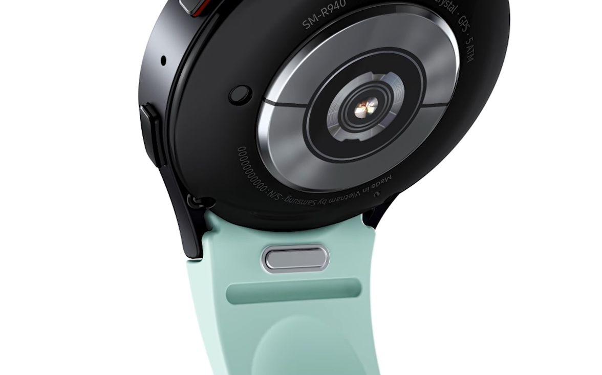Galaxy Watch6 - 44mm - Bluetooth - Argent sur Bijourama, référence