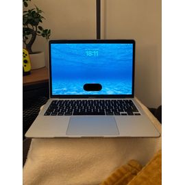 Apple MacBook Air Retina Fin 2020 - 13" M1 - Ram 8 Go - SSD 256 Go - Argent