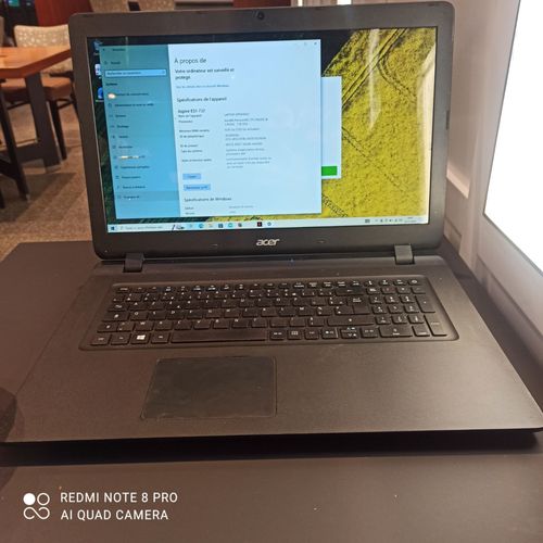 Acer Aspire ES1-732 N16C3 - 17" Intel Pentium N4200 - 1.1 Ghz - Ram 8 Go - HDD 1 To